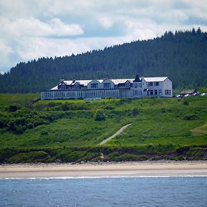 Cullen Bay Hotel